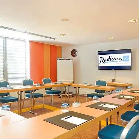 Radisson Blu Toulouse Airport Ξενοδοχείο 4*