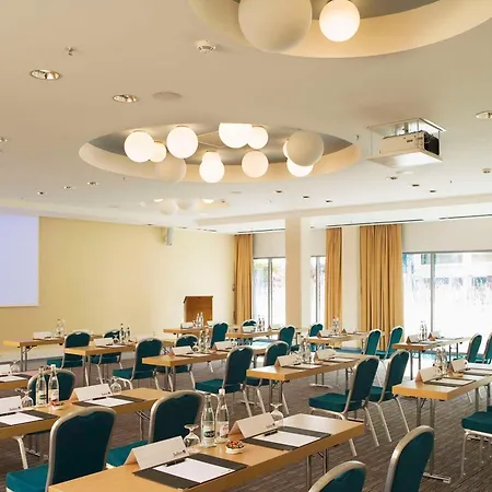 Ξενοδοχείο Radisson Blu Toulouse Airport 4*