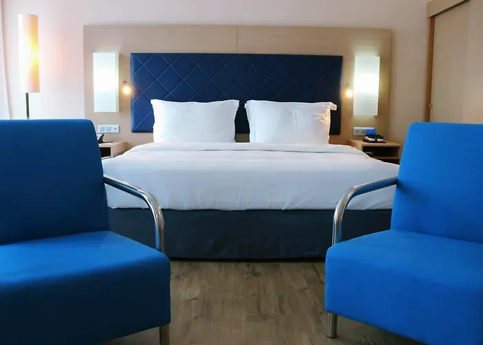 Radisson Blu Toulouse Airport 4*