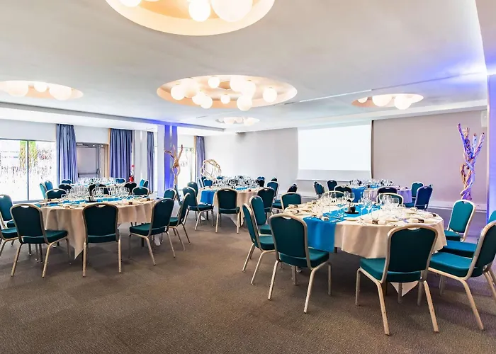 Radisson Blu Toulouse Airport 4*