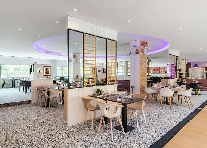 Radisson Blu Toulouse Airport Hotel 4*